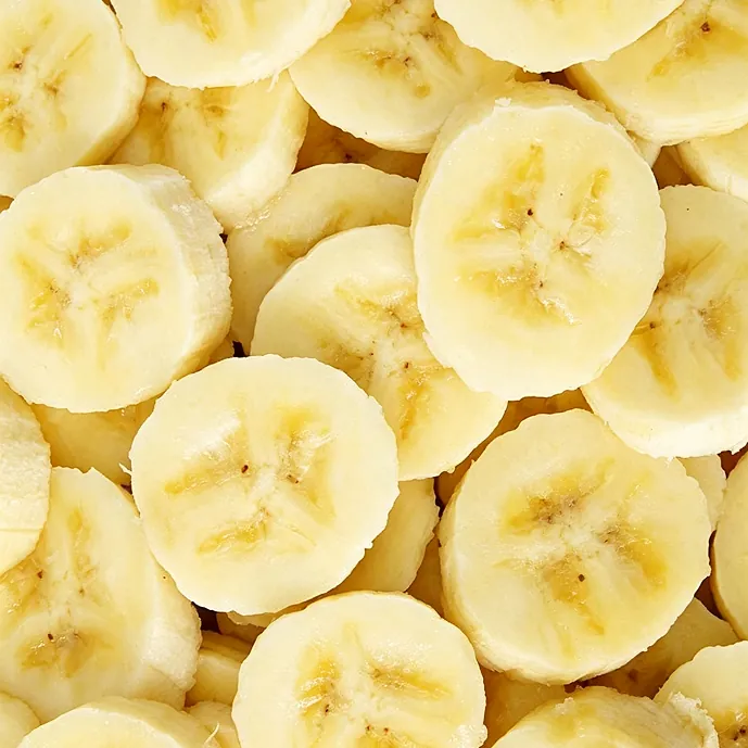 Fresh Banana Tart with Hand-Whipped Cream